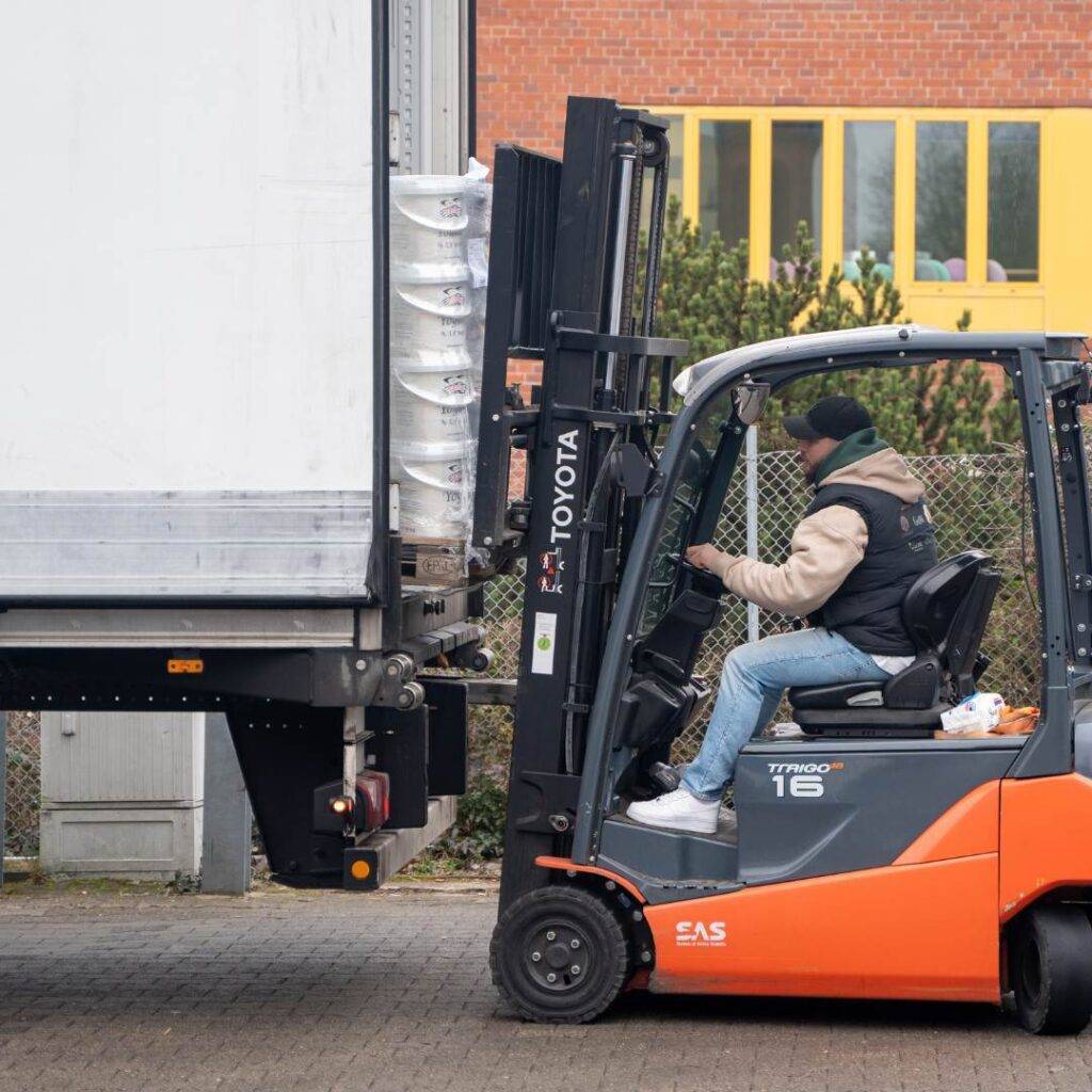 LKW aufladen Golden Pack